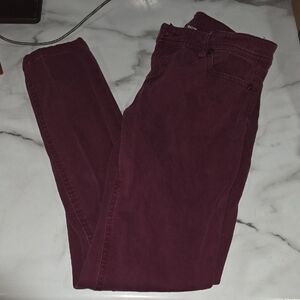 Elegant Women's Maroon Skinny Jeans